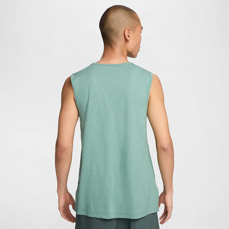 Nike Men's Dri-Fit Hyverse Sleeveless Fitness Tank